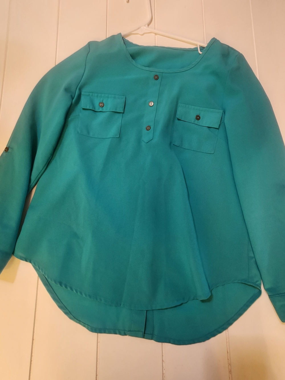 Womens' Teal Long-Sleeve Button Pocket Top